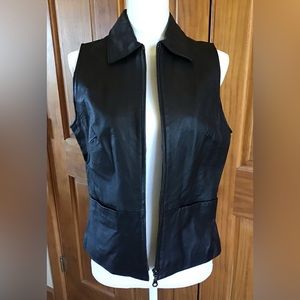 New without tags never worn real leather Womens black vest M